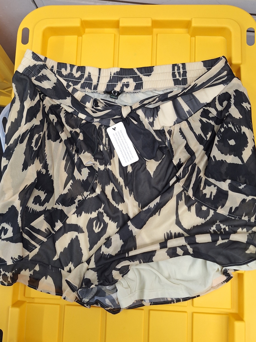 Animal-Print Women’s Skort with Tie Waist - Beige/Black